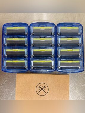 (12) DOLLAR SHAVE CLUB "Executive" 6 Blade Razors (3 Packs of 4) - New